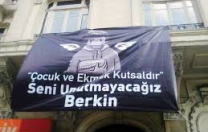 Elleri öpülesi babalar…