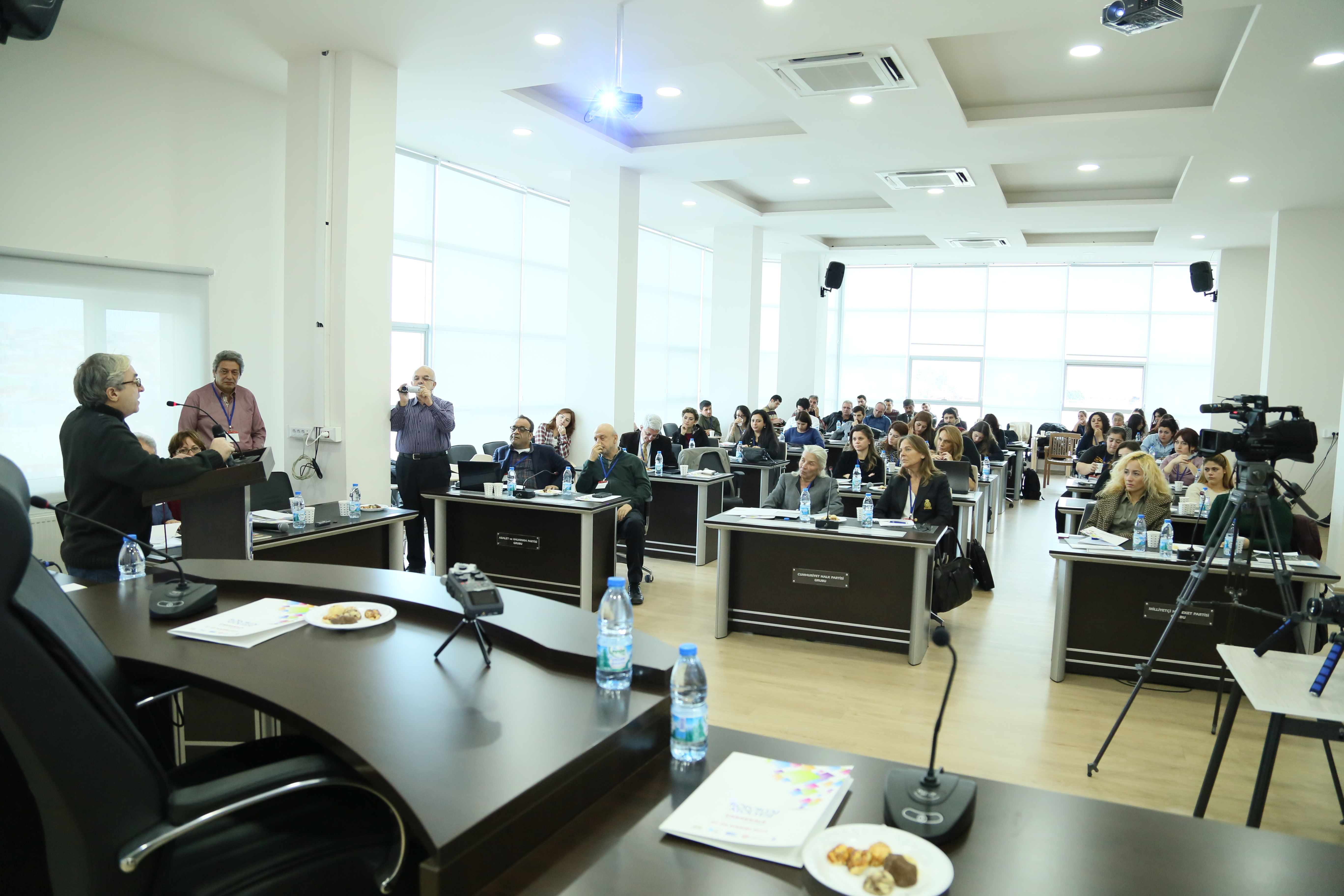 Yerel Medya’dan Hukukun Gençleri’ne…