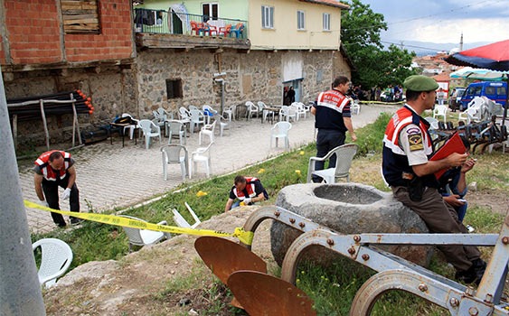 Magandalar cirit atıyor…