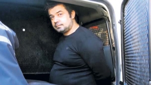 esini-av-tufegiyle-oldurdu-6237663