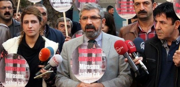 Tahir Elçi’yi Unutmayın