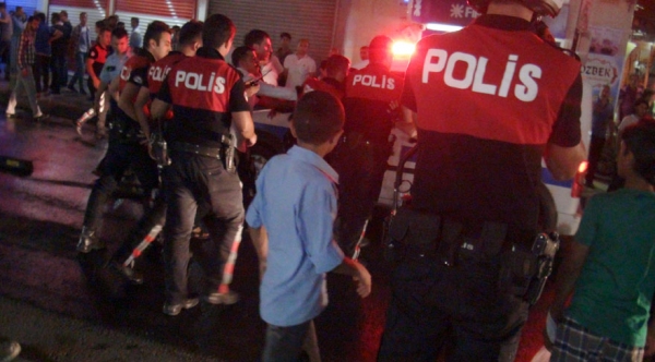 polis-kavga-olay-880