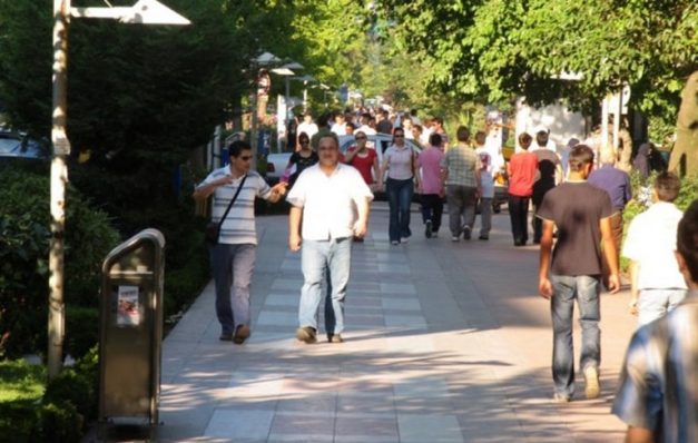 Dünyaya katkıdan çok zararımız var