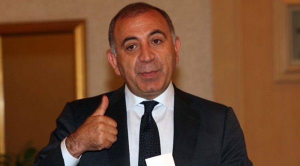 gürsel-tekin-670