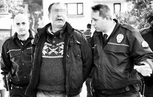 Cezaevi çok dolu olduğu için kaçmış!