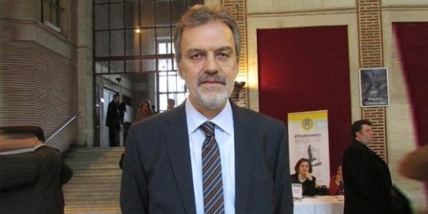 page_iu-rektorluk-secimlerini-kazanan-prof-rasit-tukel-adina-sahte-hesap-acildi_413586409
