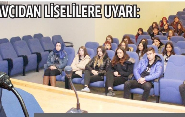 “Tanımadıklarınızla Sosyal Medyada Yazışmayın”