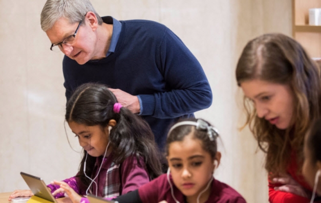 Apple’ın patronu sosyal medyayı tehlikeli buluyor