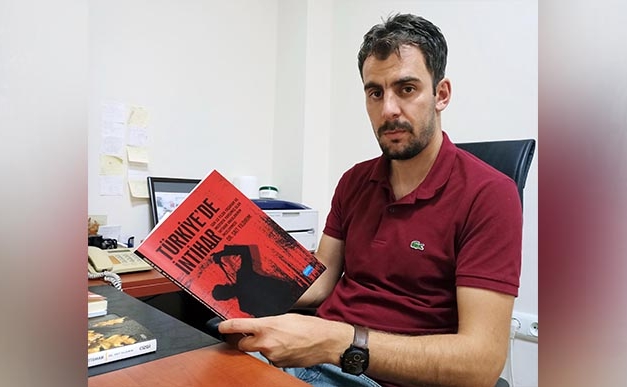 ‘Bireysel silahlanma ve sosyal medya bağımlılığı intiharları artırıyor’