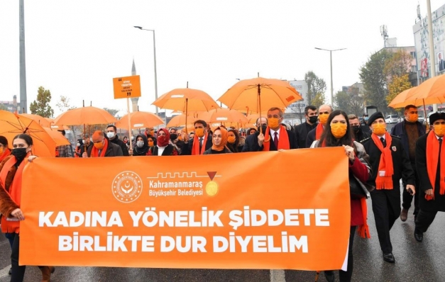 “Saatte beşten fazla kadın katlediliyor…”