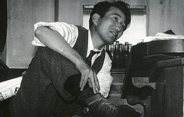 Dazai’nin yaşamıyla kuşattığı hikâyeler