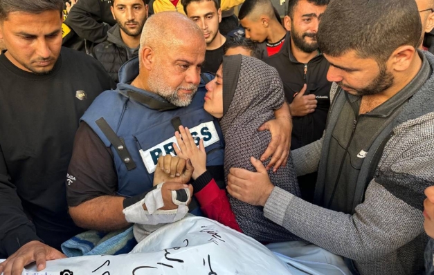İsrail’in Gazze saldırılarında gazetecilerin aileleri de katledildi