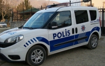 Polisten ekip aracında istismar!
